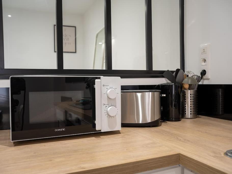 Appartement Tout Equipe Au Coeur Du Panier Vieux Port Marselha Exterior foto